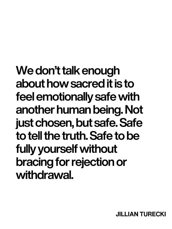 33 Quotes By This Relationship Coach That Perfectly Capture What Healthy Love Actually Requires