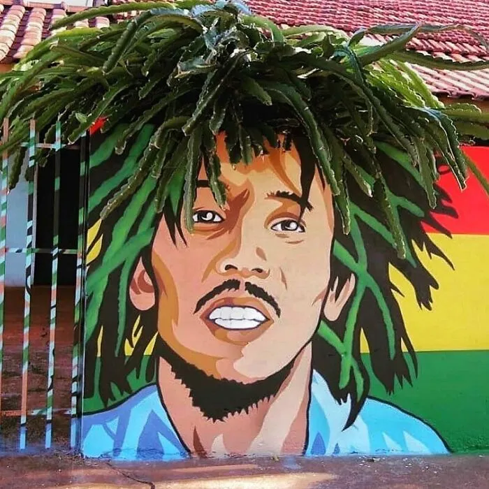 30 Fascinating ‘Urban Street Art’ Photos Showcasing Creativity Without Limits And A Strong Connection To Nature