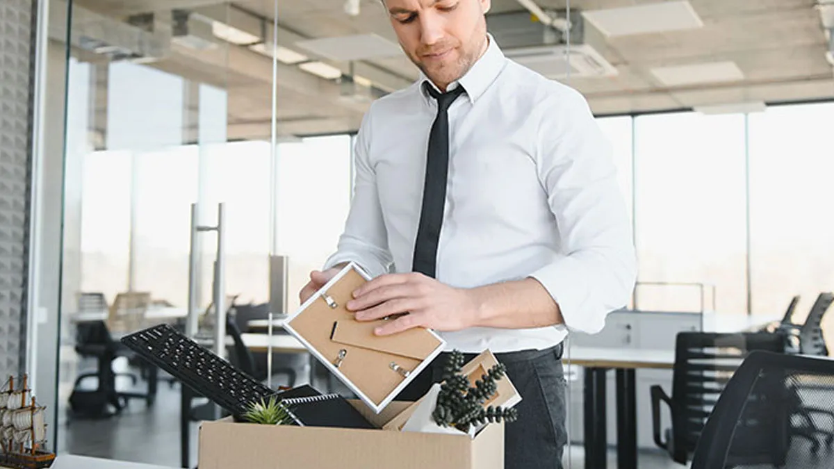 Boss Threatens To Call The Cops On IT Guy After Replacing Him With Her “Idiot” Nephew Backfires Spectacularly