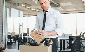 Boss Threatens To Call The Cops On IT Guy After Replacing Him With Her “Idiot” Nephew Backfires Spectacularly
