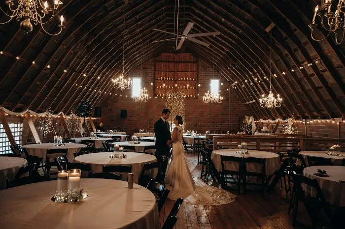 “Camera Guy Was In Tears”: 69 Wild Weddings That Left Guests Speechless And Jaws On The Floor
