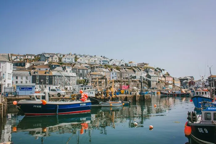 35 Locals Open Up About Which Weird Habits Of Tourists Enrage Them The Most