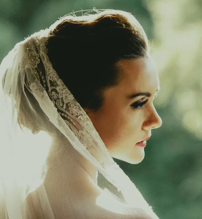 “Perfect Mid-Sneeze Shot”: 33 Of The Worst Moments Photographers Saw And Captured At Weddings