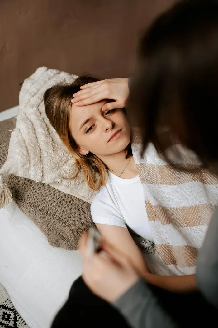 57 Health Warning Signs That These Medical Professionals Wish Everyone Knew About