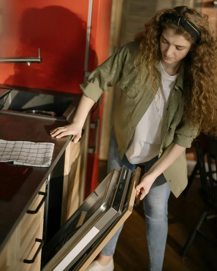 “Good Athletic Shoes”: 49 Seemingly Expensive Habits That Can Actually Save You Loads Of Money