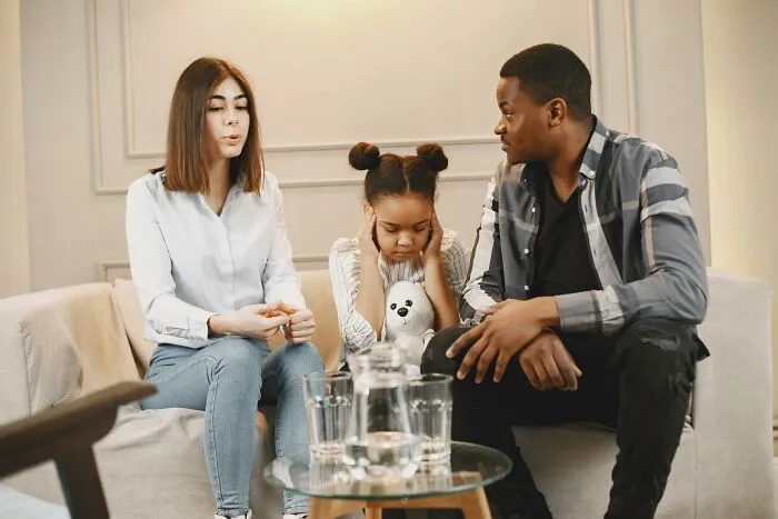 “She Should Have Never Had Kids”: 69 Heartbreaking Realizations People Had About Their Parents