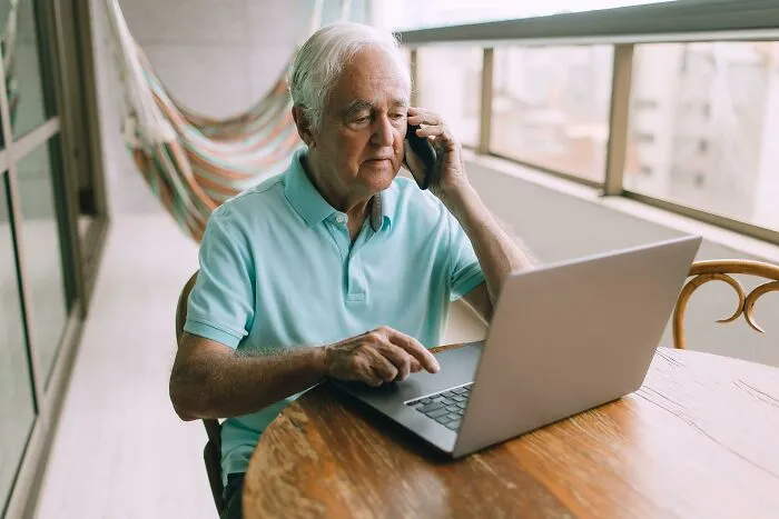 "I Wish I Were Kidding": 55 Industry Secrets That Left People Feeling Scammed