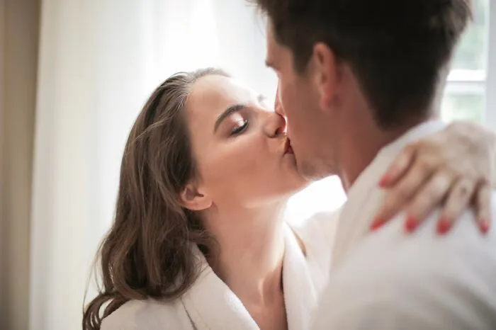 59 Weird Ways Cheaters Got Exposed To Remind You That The Truth Will Always Come Out