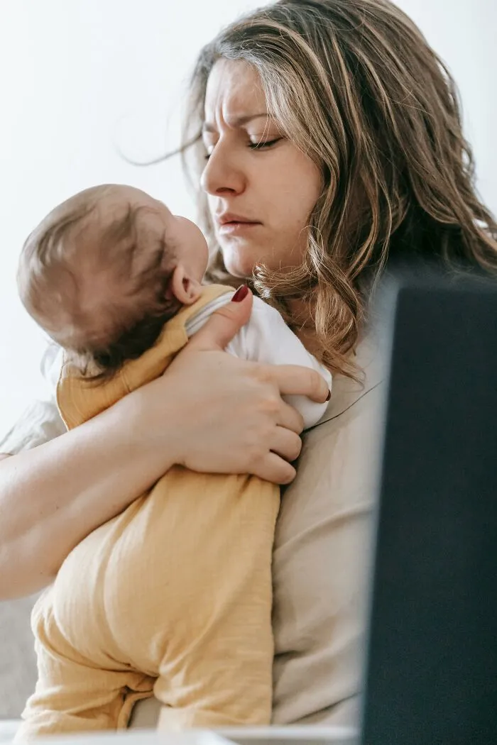 “She Should Have Never Had Kids”: 69 Heartbreaking Realizations People Had About Their Parents
