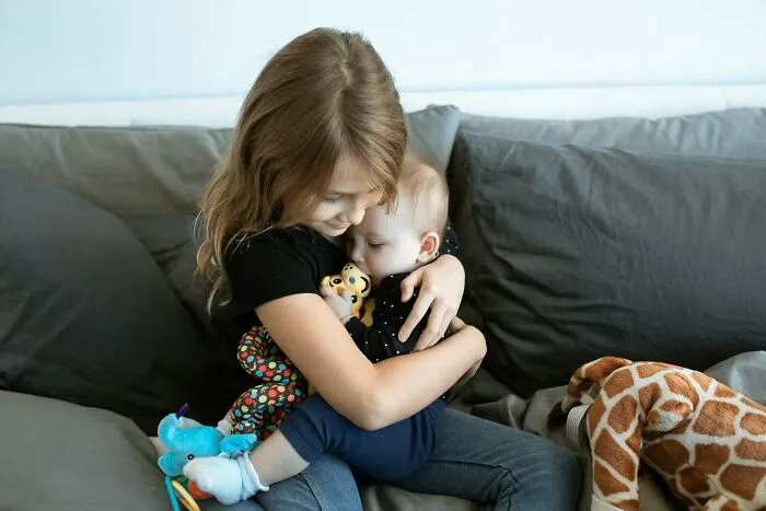 “She Should Have Never Had Kids”: 69 Heartbreaking Realizations People Had About Their Parents