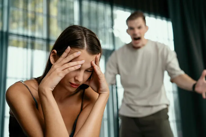 36 Brutally Honest Confessions From People Who Are Keeping Secrets From Their Significant Others