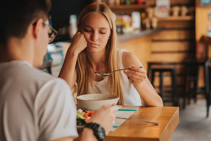 36 Brutally Honest Confessions From People Who Are Keeping Secrets From Their Significant Others