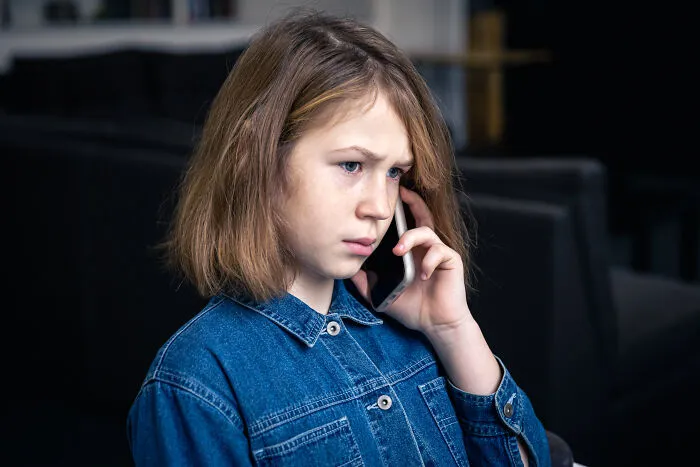 30 Cult Survivors Open Up About The Exact Moment They Chose Freedom