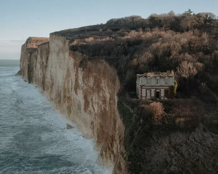 55 Eerie Photos Of Abandoned Places And Forgotten Corners Of America By Brendon Burton