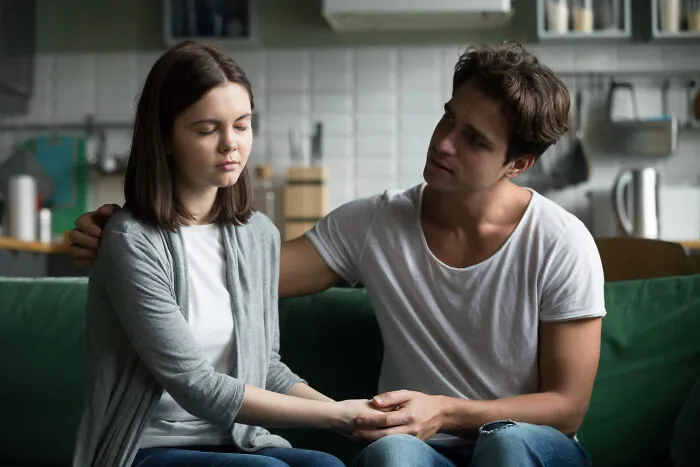 36 Folks Recall How They Were Once Dumped For Probably The Most Absurd Reason Ever