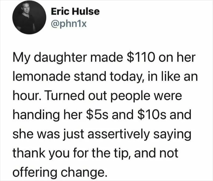 “All The Adults Just Gasped”: 56 Times One Tiny Detail Changed The Entire Story