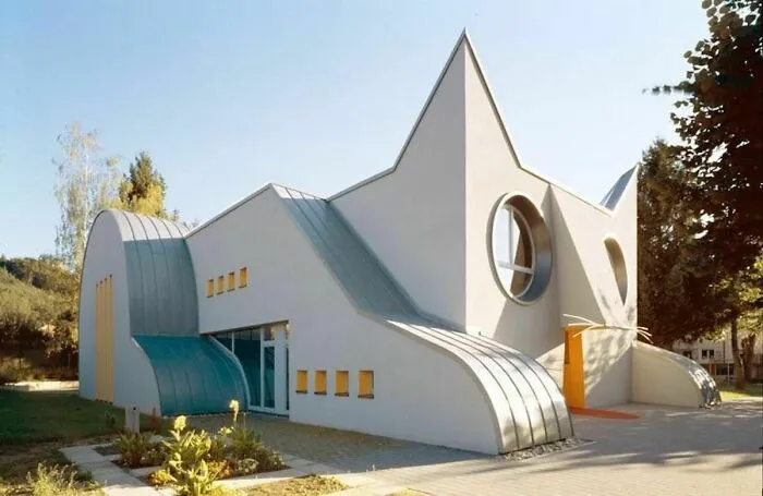 Jardín de infancia con forma de gato, Alemania