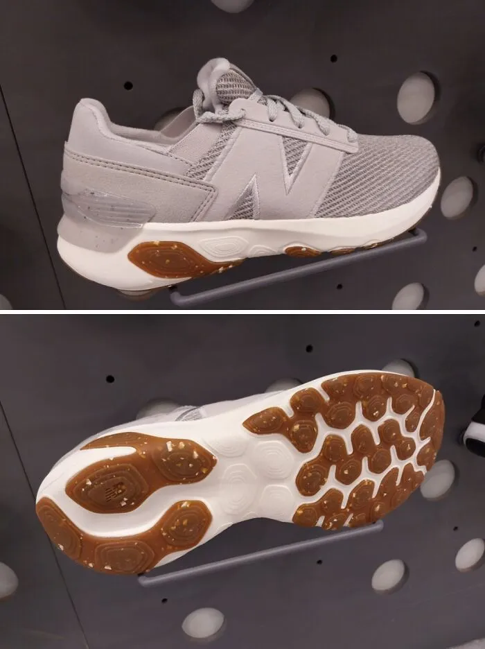 Zapatos que parecen como si hubieras pisado caca de perro.