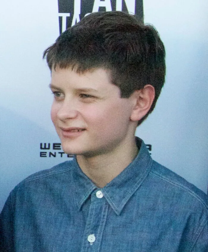 Actor Charlie Tahan, 28