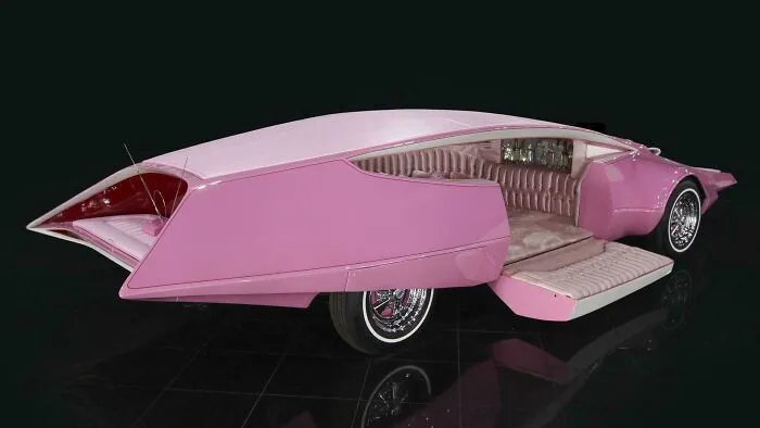 El coche pantera rosa