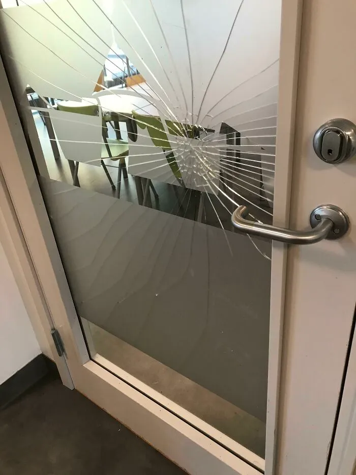 "Never Came Back To School": 51 Times The Class Clown Took It Too Far And Faced The Consequences