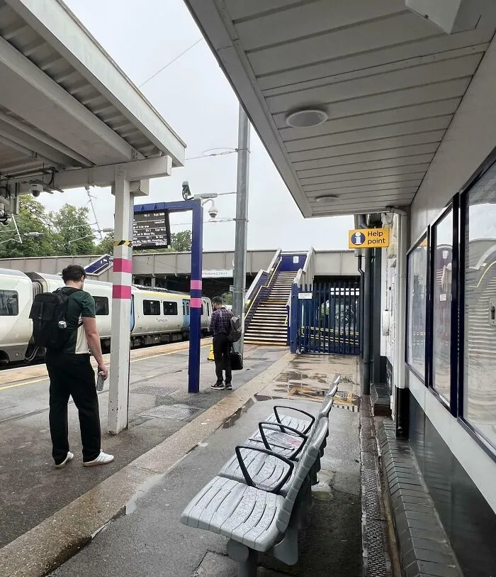Gap Between The Platform And Station Building Means The Seats Are Always Wet When It Rains (UK So It Rains A Lot)