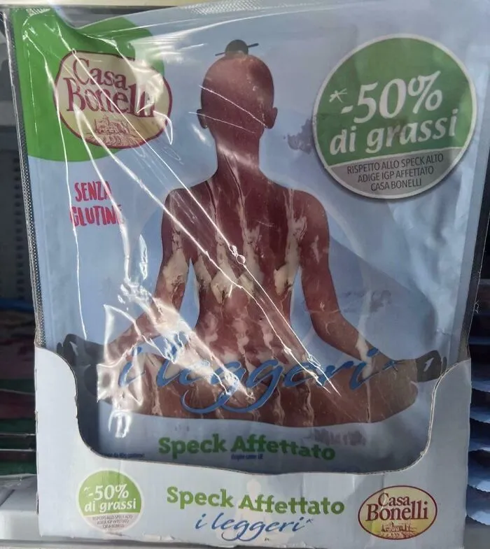 The Least Appetizing Way To Present Sliced Meat In An Italian Supermarket