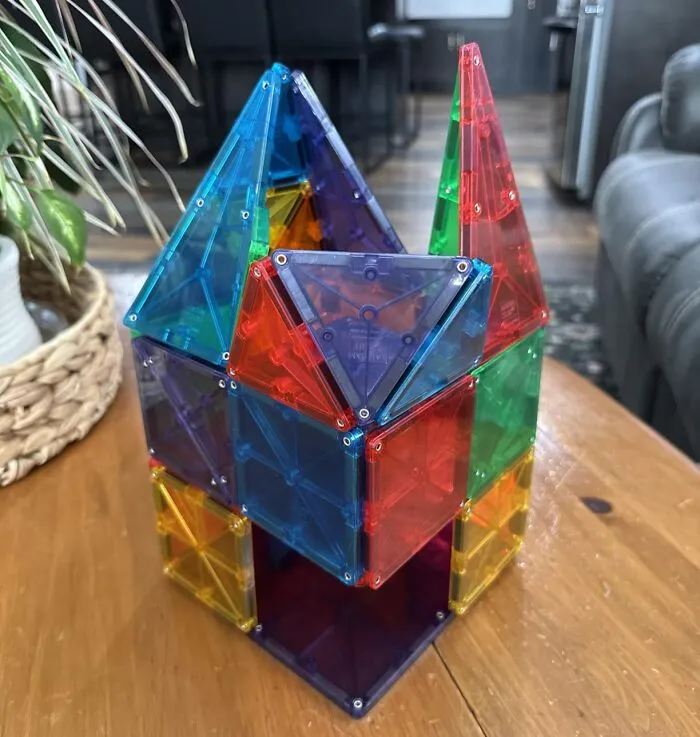 Building Something New Every Single Time With No Instructions And No Wrong Answers, A <a Style="Display:inline;" Href="Https://Www.amazon.com/Magna-Tiles-32-Piece-Award-Winning-Creativity-Educational/Dp/B000cbsnkq?ie=utf8&linkcode=ll2&tag=bpscorpion-20&linkid=c7abb854563d3bff8e6f9e9eb6f580fb&language=en_us&ref_=as_li_ss_tl" Target="_blank">  <span Style="Font: Inherit; Color: #d74b1f;"> Magnetic Construction Set </Span> Is The Toy That Keeps Both Kids And The Adults Who "Aren't Playing" Completely Occupied For Hours