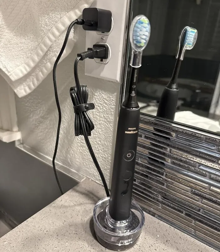 Switching To A <a Style="Display:inline;" Href="Https://Www.amazon.com/Philips-Sonicare-Diamondclean-Toothbrush-Hx9923/Dp/B0cm44gt41?ie=utf8&th=1&linkcode=ll2&tag=bpscorpion-20&linkid=1b40f54ae2ae52bb54976fc2fee8850c&language=en_us&ref_=as_li_ss_tl" Target="_blank">  <span Style="Font: Inherit; Color: #d74b1f;"> Philips Electric Toothbrush </Span> Is The Kind Of Small Upgrade That Makes Every Trip To The Dentist Feel Like A Much More Confident Experience Than It Used To Be