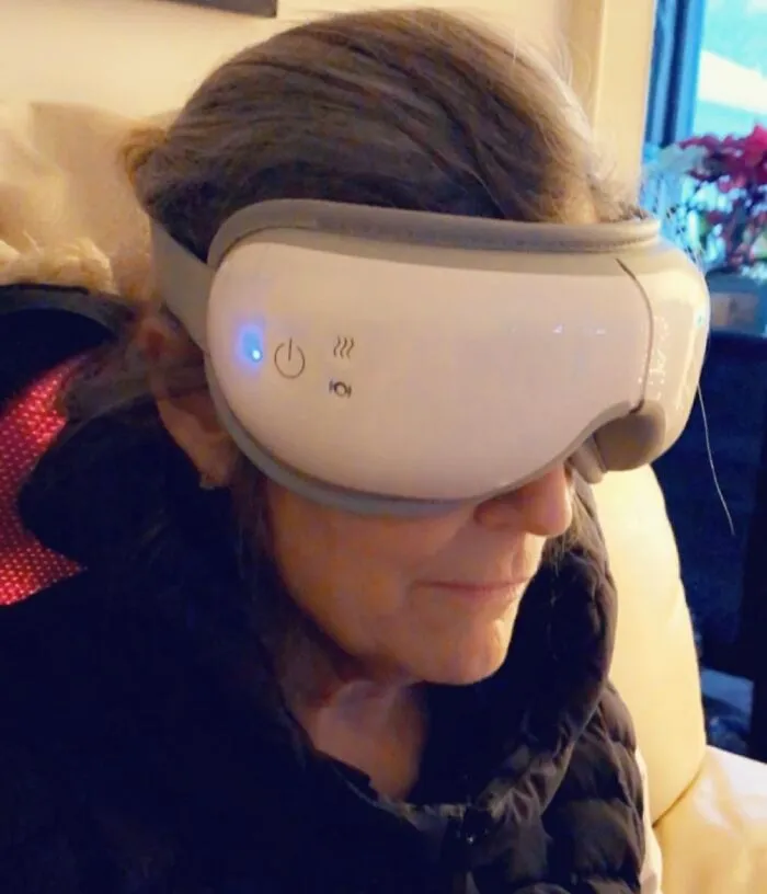 Screens All Day And Not Enough Sleep Finally Meets Its Match With An <a Style="Display:inline;" Href="Https://Www.amazon.com/Renpho-Massager-Compression-Bluetooth-Rechargeable/Dp/B07sm61fct?ie=utf8&th=1&linkcode=ll2&tag=bpscorpion-20&linkid=5664931d2503c88fd845244458cc2ca4&language=en_us&ref_=as_li_ss_tl" Target="_blank">  <span Style="Font: Inherit; Color: #d74b1f;"> Eye Massager </Span> That Earns Its Place On The Nightstand Within The First Five Minutes Of Use
