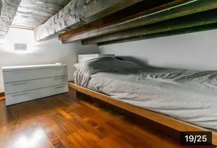 79 Houses So Weird People Couldn’t Believe They Were Actually For Sale