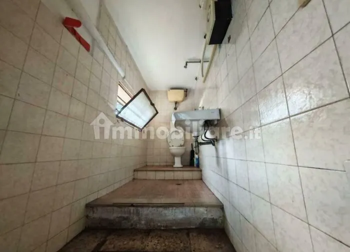 79 Houses So Weird People Couldn’t Believe They Were Actually For Sale