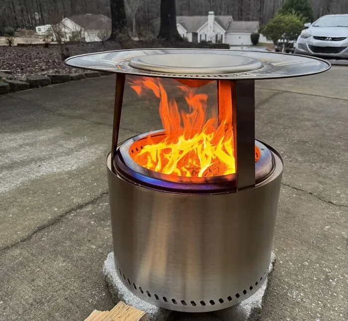 Nobody Misses The Part Where Everyone Spends The Whole Evening Smelling Like A Campfire, And A <a Style="Display:inline;" Href="Https://Www.amazon.com/Hgd-Smokeless-Portable-Stainless-Backyard/Dp/B0ch9y93wk?ie=utf8&th=1&linkcode=ll2&tag=bpcorgi-20&linkid=79539c190178c76cc59cf8f1f9c94d74&language=en_us&ref_=as_li_ss_tl" Target="_blank">  <span Style="Font: Inherit; Color: #d74b1f;"> 20 Inch Smokeless Patio Fire Pit </Span> Makes Sure That Part Of Outdoor Entertaining Is Officially Retired