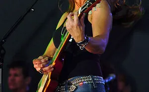 Gretchen Wilson: Bio And Career Highlights