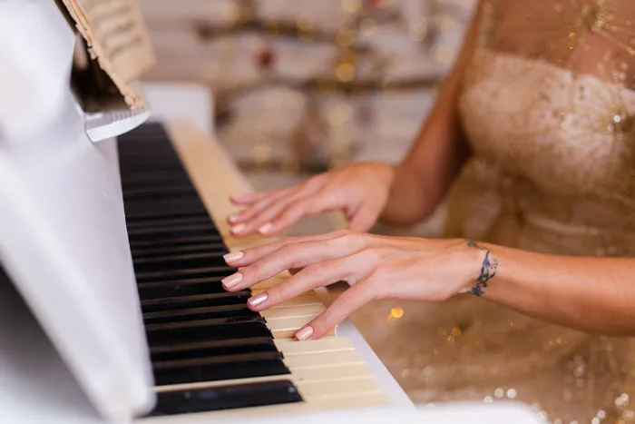 45 Jaw-Dropping Moments A Wedding Guest Said, "I Object" And Changed Everything