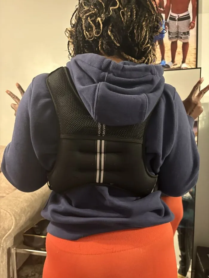 Taking Any Workout Up A Notch Without Changing A Single Exercise, A <a Style="Display:inline;" Href="Https://Www.amazon.com/Amazon-Basics-Weighted-Reflective-Non-Adjustable/Dp/B0dnsnm17f?ie=utf8&linkcode=ll2&tag=bpscorpion-20&linkid=092aec439a9da5ec8a27a42268ea6ca5&language=en_us&ref_=as_li_ss_tl" Target="_blank">  <span Style="Font: Inherit; Color: #d74b1f;"> Weighted Vest </Span> Is The Kind Of Simple Addition That Makes Everything Harder In Exactly The Right Way