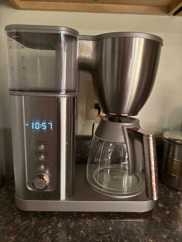 A shiny new coffee maker, a perfect last minute Father's Day gift.