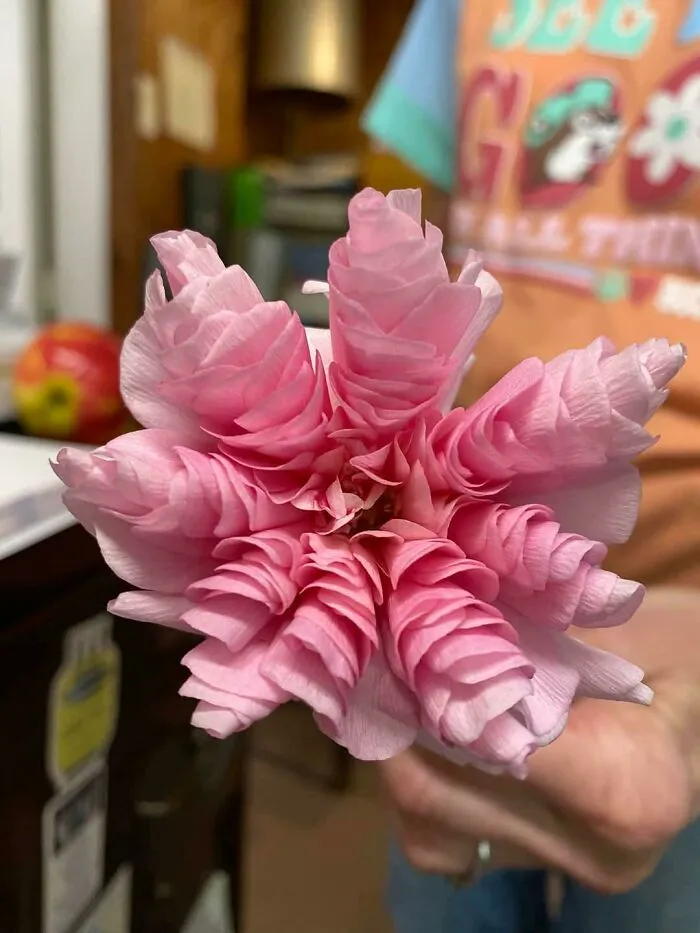 Local Florist Grew A Mutant Ranunculus