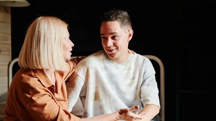 Your date openly admits that they consult their parents before making any major financial, career, or personal decisions. They don’t follow it to a tee every time, but they seek it out, and as you talk with them more, they frequently compare your insights to advice their mother has given them.