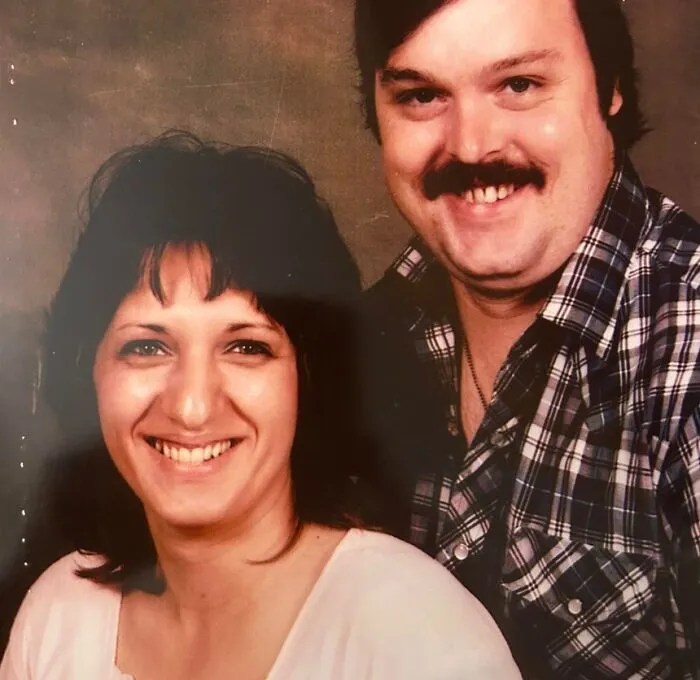 El 15 de diciembre de 1995, los hijos de los Markley llegaron a su casa en Bristolville, Ohio, después de la escuela y encontraron las puertas abiertas, la cafetera encendida y a sus padres desaparecidos.