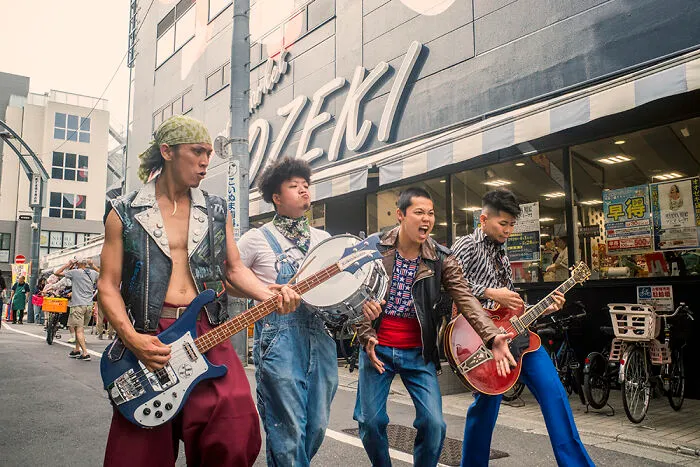 I Took 30 Photos That Show Why Japan Is A Dream Destination For Street Photographers