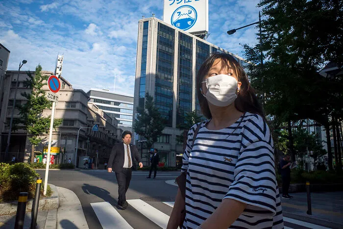 I Spent 10 Days In Japan Capturing Cinematic Street Moments (30 New Photos)