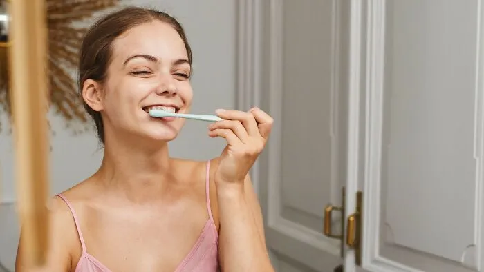 You have flawlessly healthy gums and teeth, never get cavities or other dental issues, but only if you brush twice a day with hot sauce.