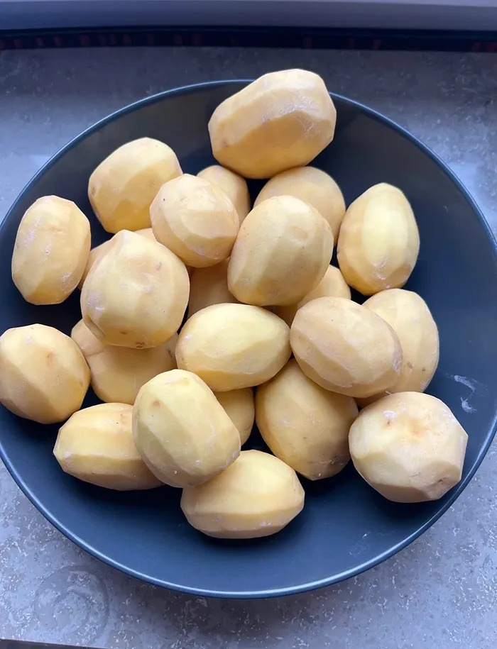 You're Peeling Vegetables You Don't Need To Peel