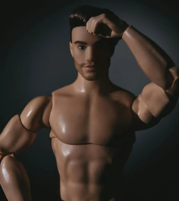 “Best Find Ever”: 70 Strange And Bizarre Things People Uncovered After Buying Their New Homes