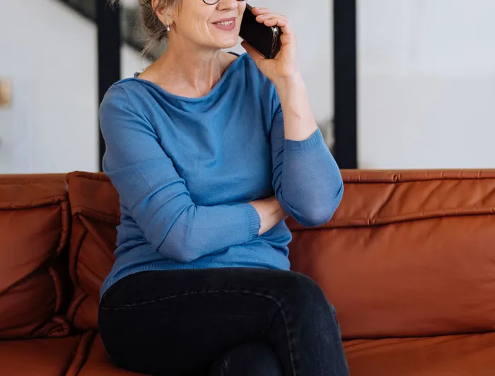 “My Dad Sucked”: 67 People Reveal What They Found When Unlocking Their Late Parents’ Phones