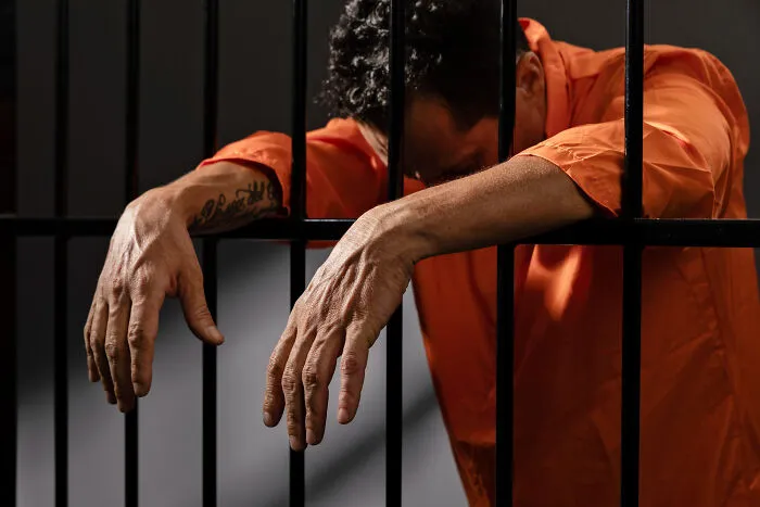 20 Experiencias en prisión que traumatizaron a estos exconvictos, y algunas son muy fuertes