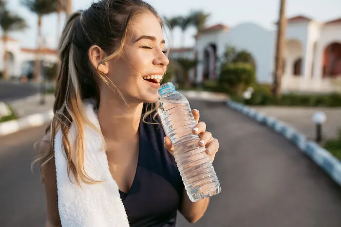 34 Scam Examples That Show America Is Living In A Completely Different Reality From Everyone Else