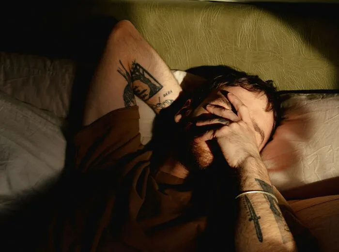 64 Times People Asked Their Partner To Stop Doing Something Gross, And Failed