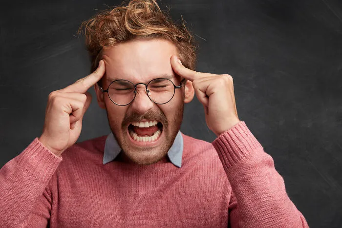 From Public Meltdowns To Strange Confessions, 38 People Share How Their Relationships Ended